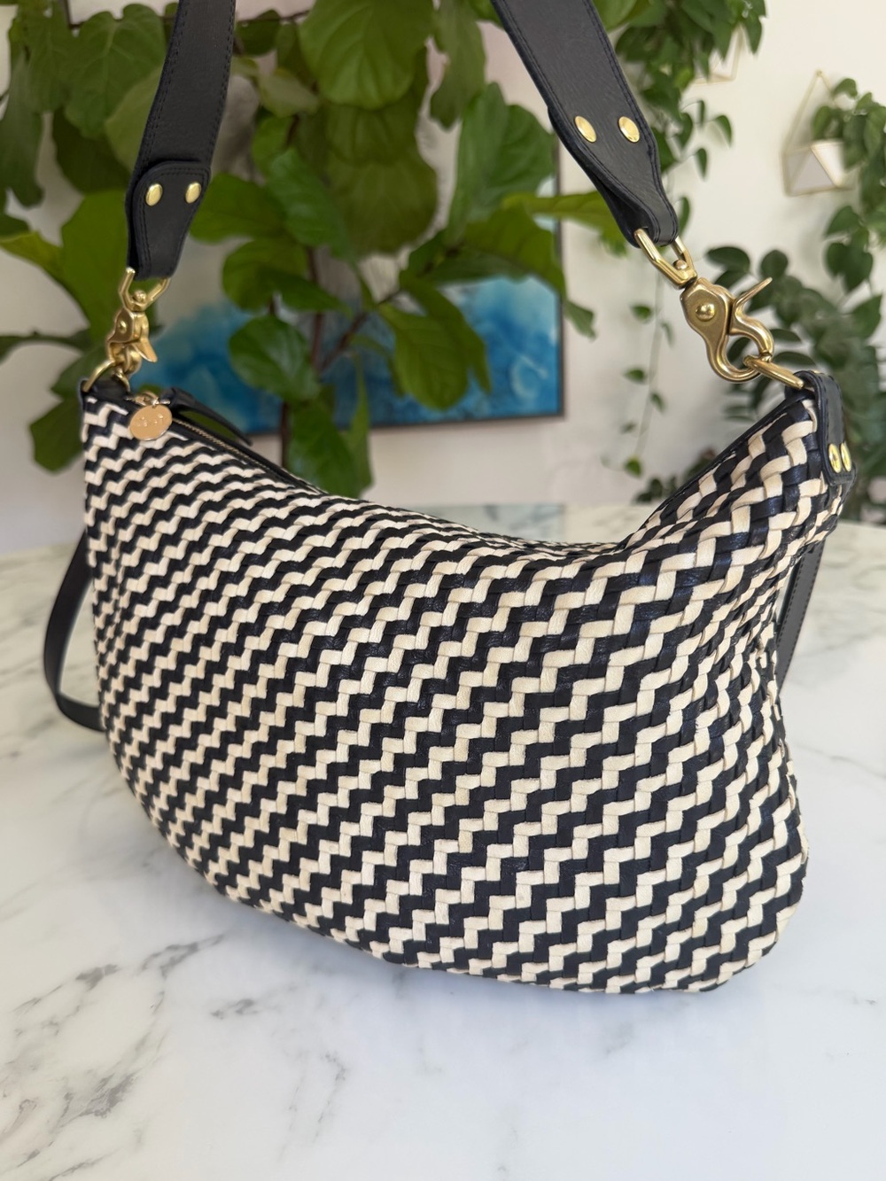 Clare V. Moyen Messenger Bag Black & Cream Woven Zig Zag Leather Crossbody - Picture 4 of 16